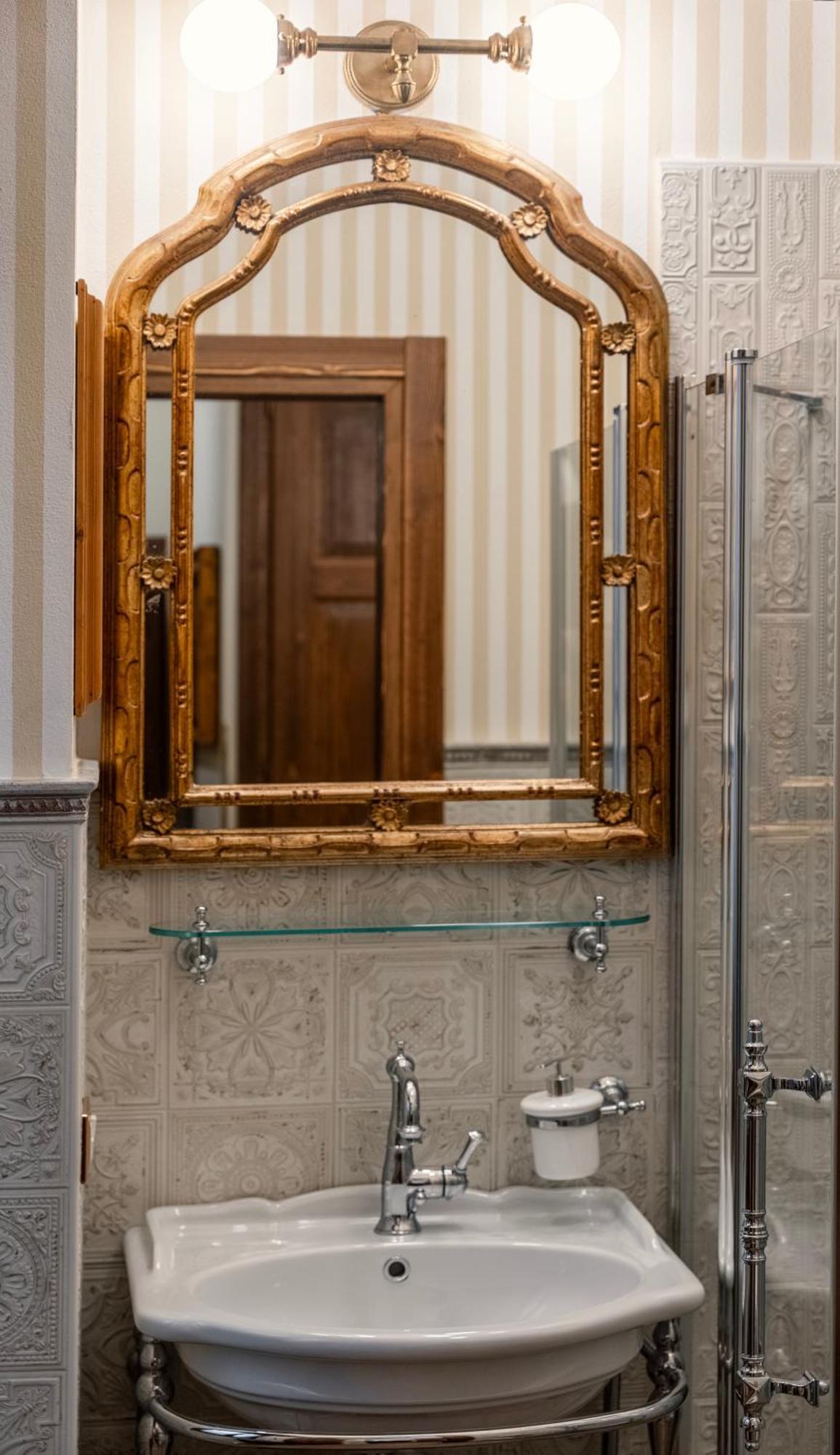 Regal House Verona Vescovado ภายนอก รูปภาพ